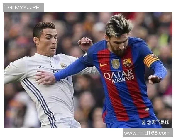 C罗与梅西巅峰对决 足球巨星风采全景展示